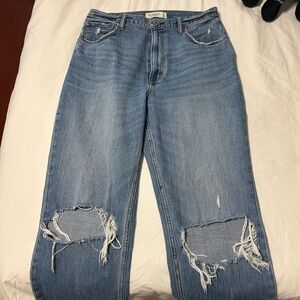 Abercrombie and Fitch Ultra High Rise Ankle Straight